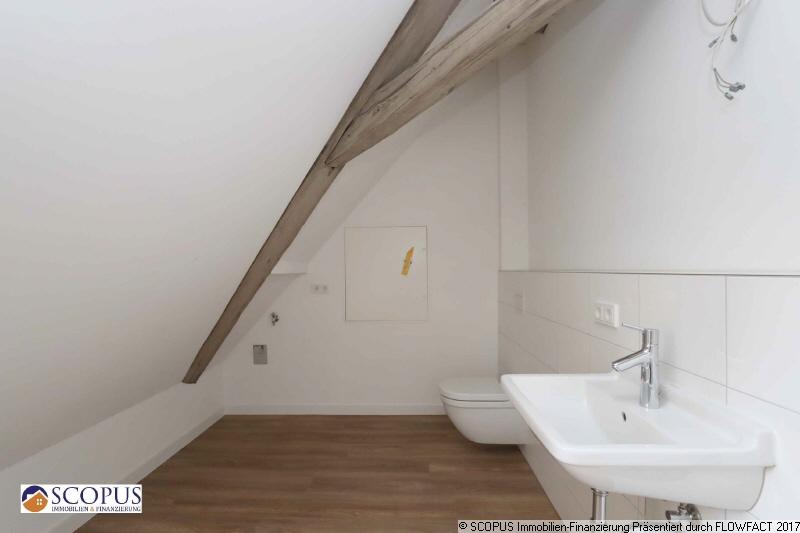 Dachgeschoßwohnung Meißen - 1 Zimmer, 131 m&sup2;, 1.200&euro; | Angebot:26006935