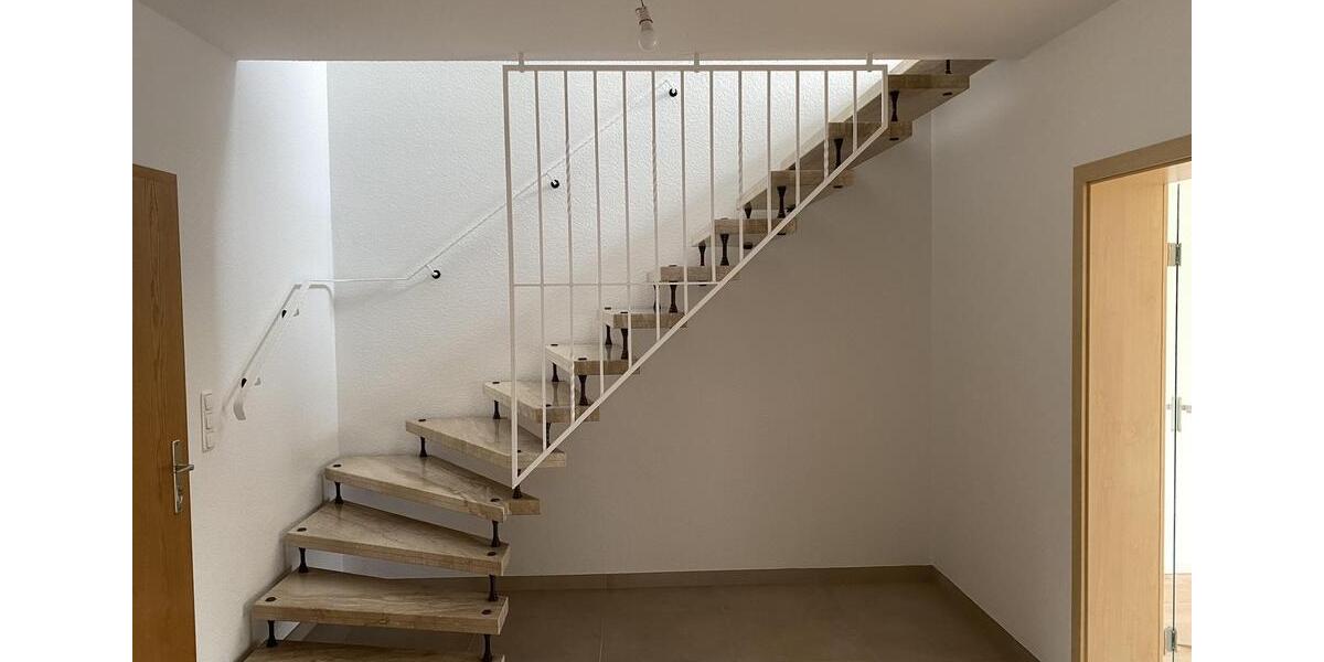 Maisonettenwohnung Rödermark - 4.5 Zimmer, 149 m&sup2;, 1.800&euro; | Angebot:26694053