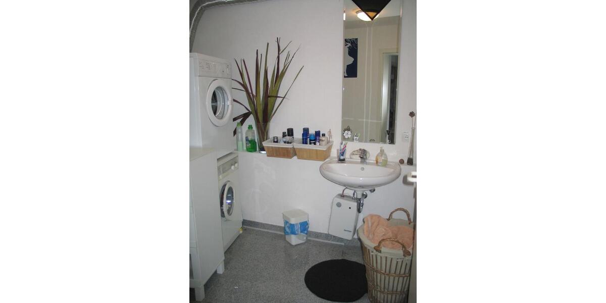 Großzügige 2 Zimmer EG Wohnung mit Terrasse 2 zimmer