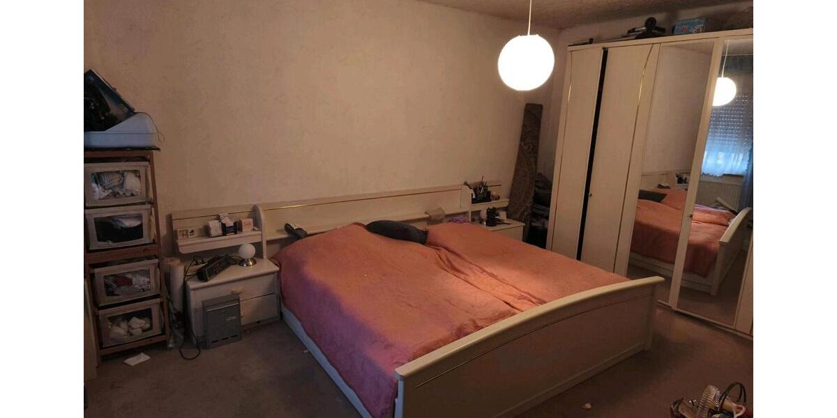 Wohnung im Obergeschoss eines Zweifamilienhauses zu vermieten 2 zimmer