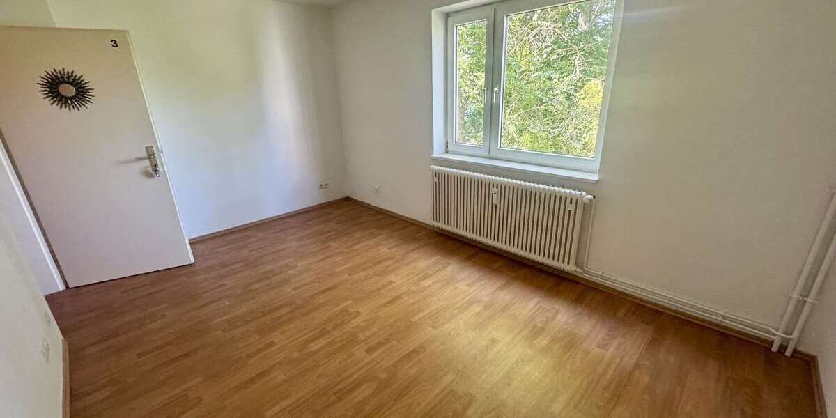 Etagenwohnung Salzgitter Gebhardshagen - 1 Zimmer, 16 m&sup2;, 300&euro; | Angebot:27075582