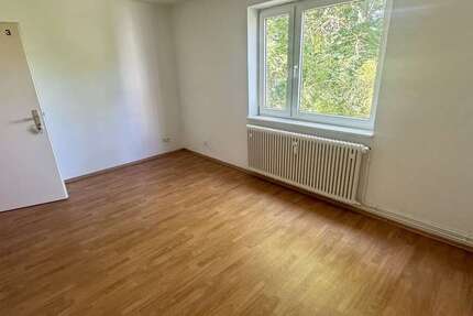 Wohnung Salzgitter Gebhardshagen - 1 Zimmer, 16 m&sup2;, 300&euro; | Angebot:27075582