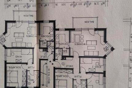 Neu sanierte 4-Zimmer-Wohnung mit Balkon 4 zimmer