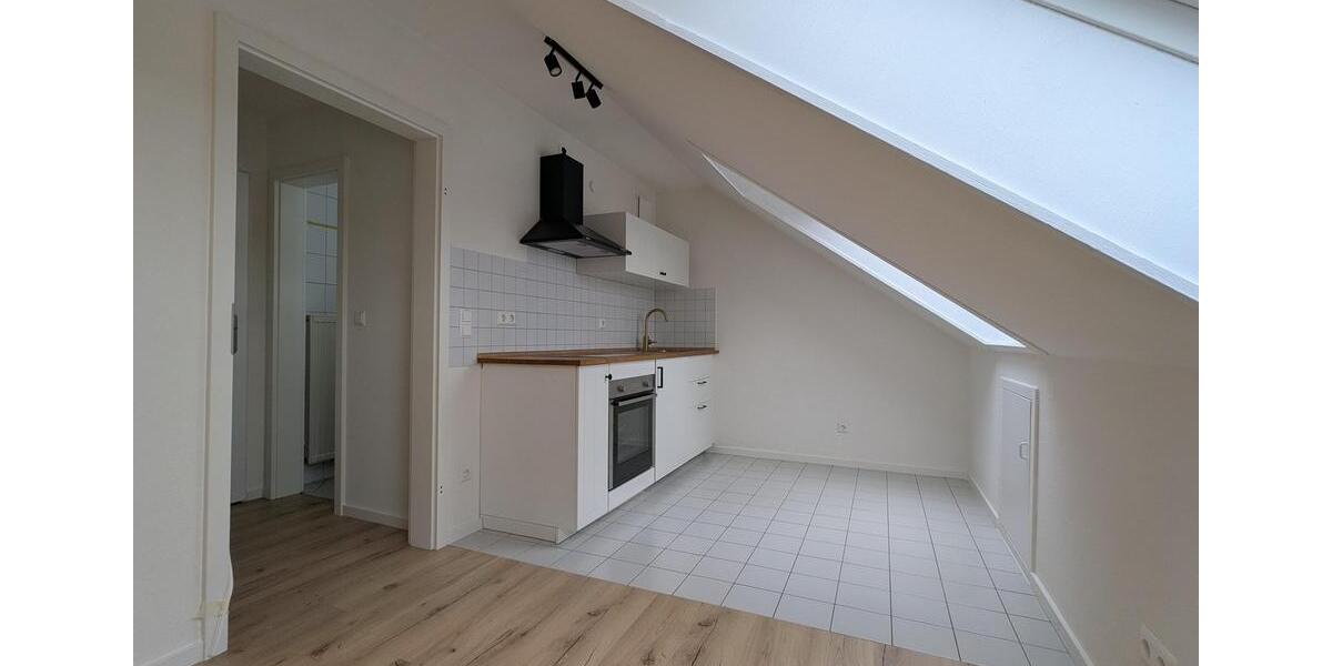 Dachgeschoßwohnung Aalen Dewangen - 1 Zimmer, 21 m&sup2;, 460&euro; | Angebot:25174229