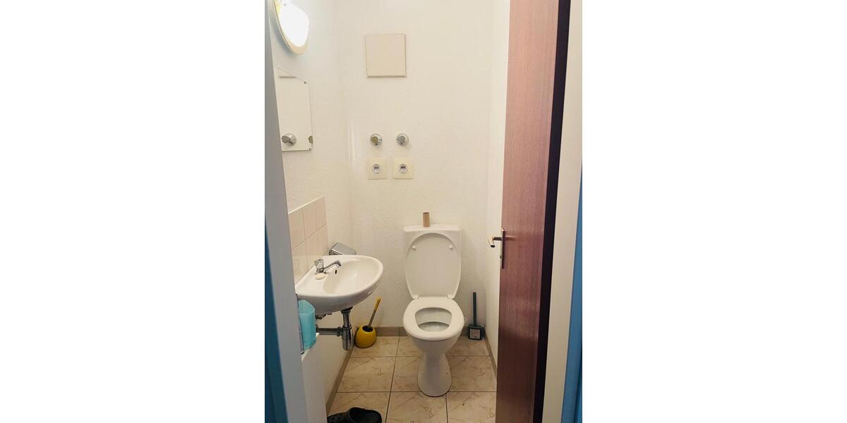 Etagenwohnung Überlingen - 2 Zimmer, 74 m&sup2;, 890&euro; | Angebot:26623399