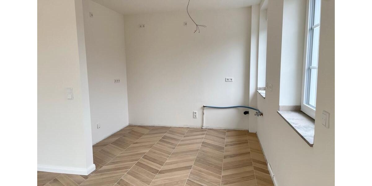 Dachgeschoßwohnung Meerbusch - 2 Zimmer, 85 m&sup2;, 1.530&euro; | Angebot:26620047