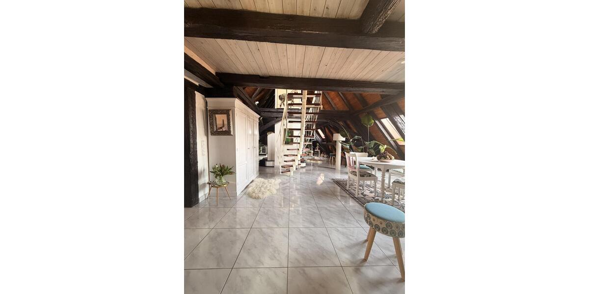 Maisonettenwohnung Staufen im Breisgau - 3 Zimmer, 140 m&sup2;, 1.300&euro; | Angebot:25979292