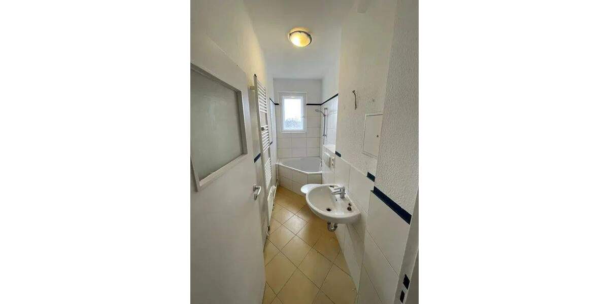 Etagenwohnung Berlin Spandau - 3 Zimmer, 65 m&sup2;, 586&euro; | Angebot:26718076