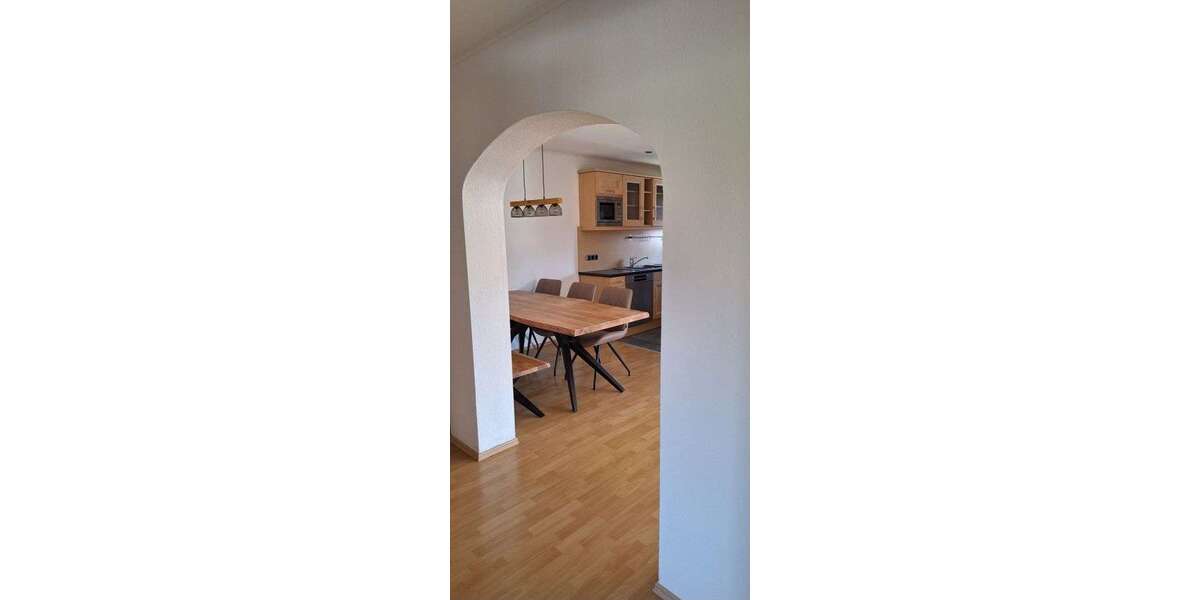 Etagenwohnung Langenselbold - 3 Zimmer, 80 m&sup2;, 950&euro; | Angebot:27255193