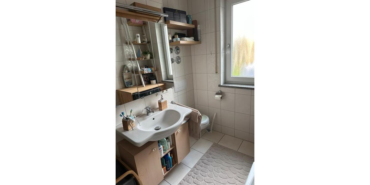 Erdgeschoßwohnung Deggendorf - 4 Zimmer, 80 m&sup2;, 980&euro; | Angebot:26039138