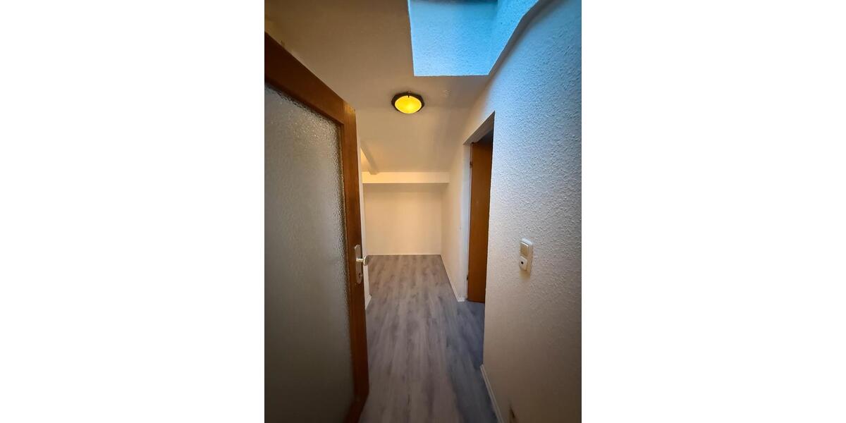 Einfamilienhaus mit 2 Ebenen zur Vermieten (Wohnung )stockheim 6 zimmer