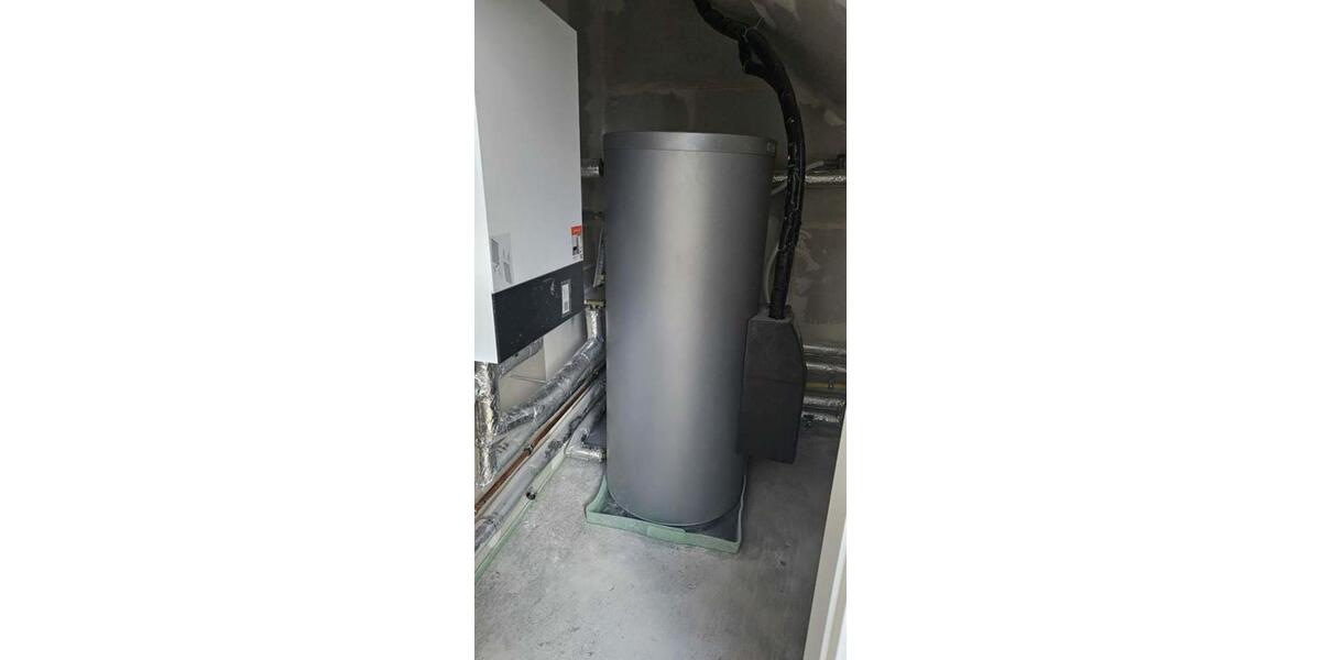 Reihenhaus Oberndorf am Neckar - 4 Zimmer, 132 m&sup2;, 1.350&euro; | Angebot:23688676