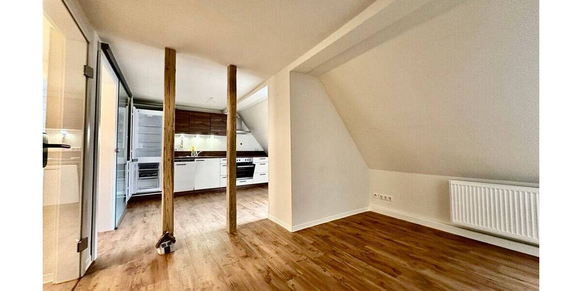 Etagenwohnung Schmalkalden - 3 Zimmer, 65 m&sup2;, 552&euro; | Angebot:26228333