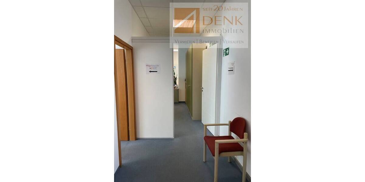 Gewerbeobjekt Kitzingen - 4 Zimmer, 90 m&sup2;, 650&euro; | Angebot:25971780