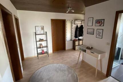 Wohnung Fellheim - 4 Zimmer, 106 m&sup2;, 990&euro; | Angebot:26110026