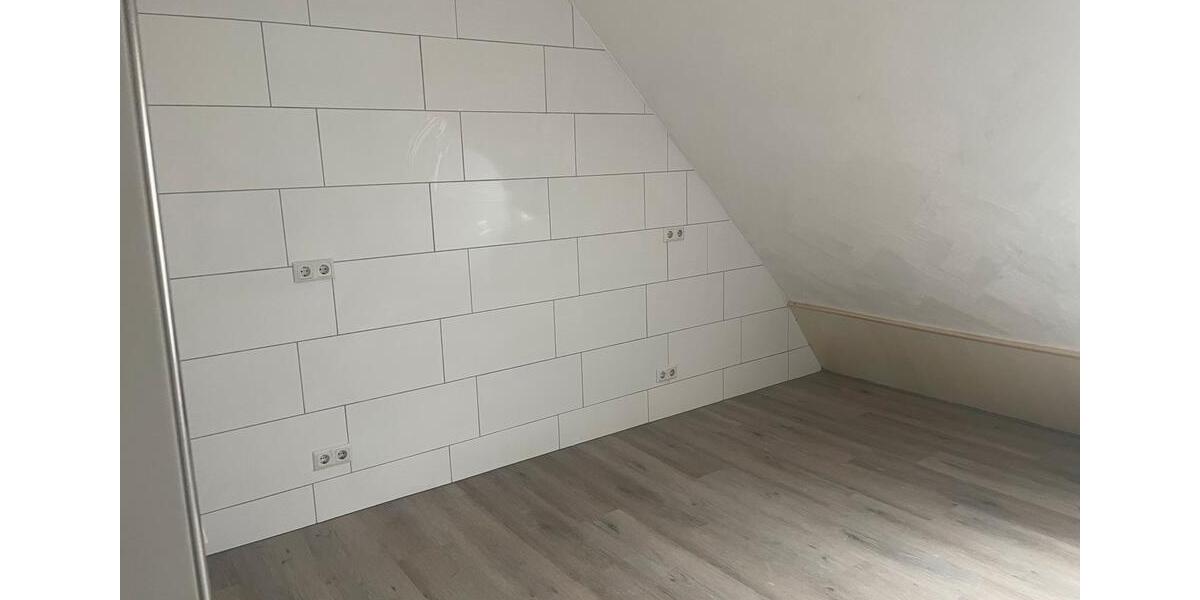 Etagenwohnung Waldbröl - 4 Zimmer, 84 m&sup2;, 650&euro; | Angebot:26073416
