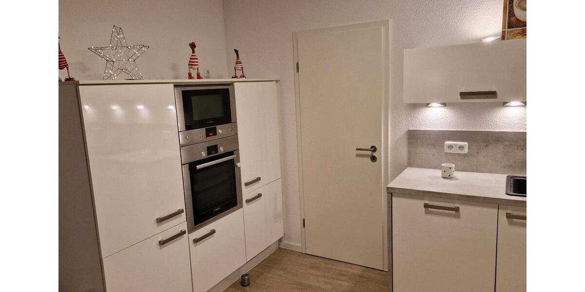 Wohnen auf Zeit Wiesbaden Biebrich - 1 Zimmer, 100 m&sup2;, 700&euro; | Angebot:25333238