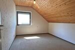 Sonnendurchflutete 4 Zimmerwohnung mit Garten,Terrasse