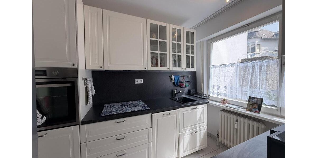 Etagenwohnung Wiesbaden Bierstadt - 2.5 Zimmer, 70 m&sup2;, 910&euro; | Angebot:26670550