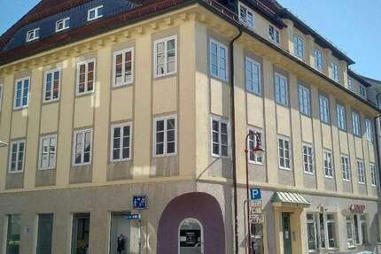 Wohnung Borna - 5 Zimmer, 133 m&sup2;, 930&euro; | Angebot:26732590