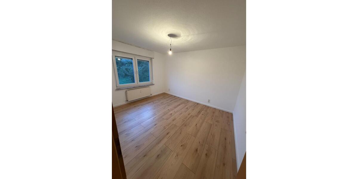 Terrassenwohnung Lorch - 3 Zimmer, 64 m&sup2;, 1.100&euro; | Angebot:26042483