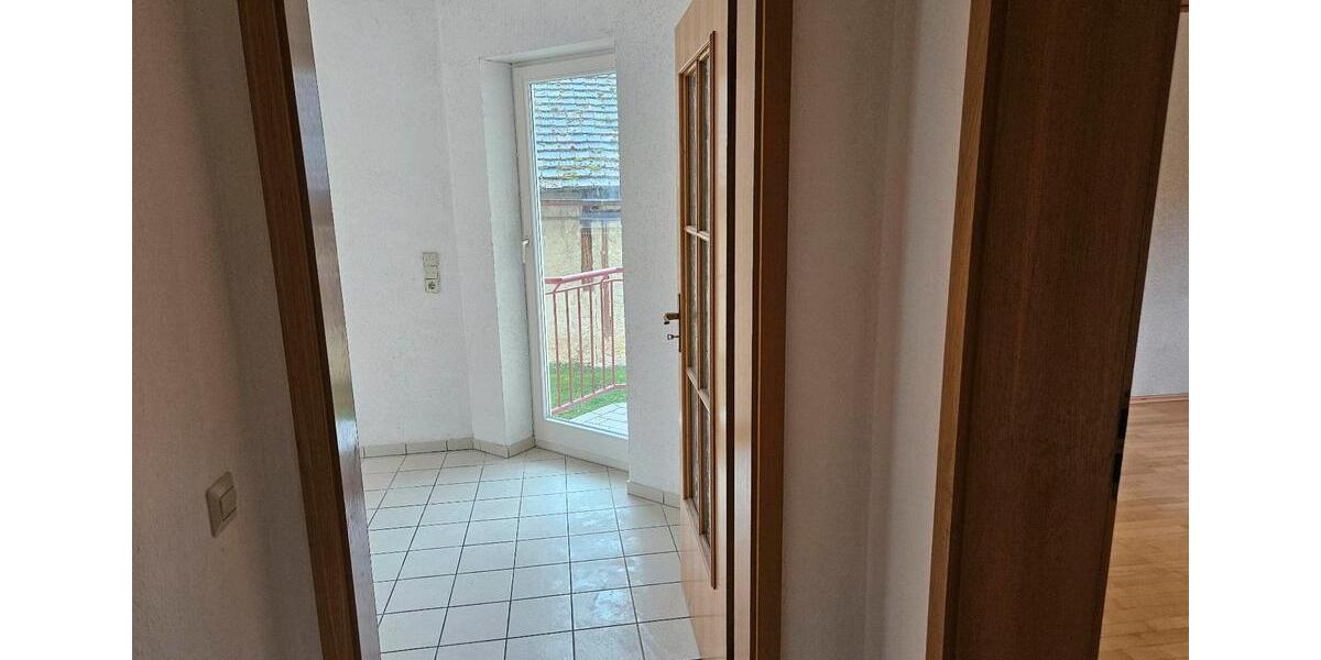 Erdgeschoßwohnung Engen - 3 Zimmer, 84 m&sup2;, 1.050&euro; | Angebot:24732397