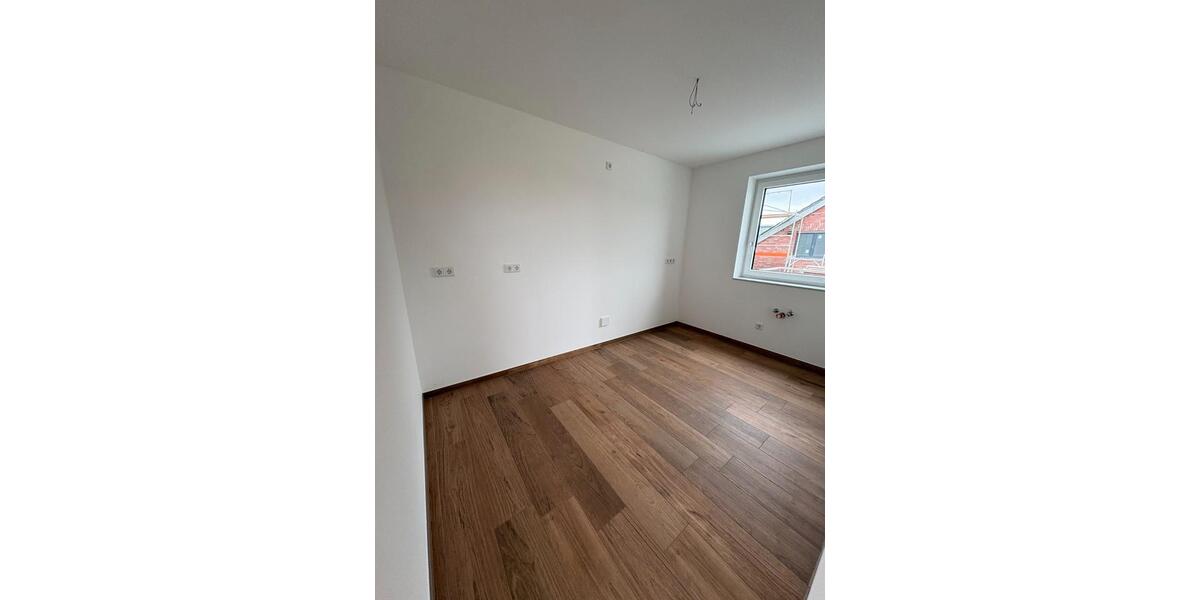 Dachgeschoßwohnung Ostbevern - 2 Zimmer, 81 m&sup2;, 1.035&euro; | Angebot:26479444