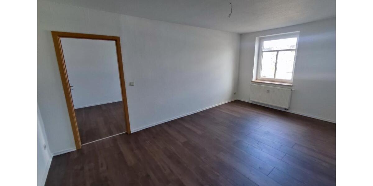 Etagenwohnung Döbeln - 2 Zimmer, 45 m&sup2;, 225&euro; | Angebot:24591486