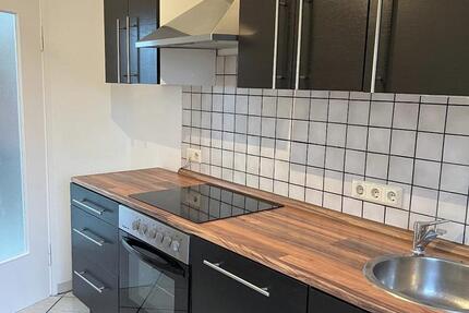 Helle 3-Zimmer Wohnung mit Balkon im 2. OG in Nürnberg St. Jobst 3 zimmer