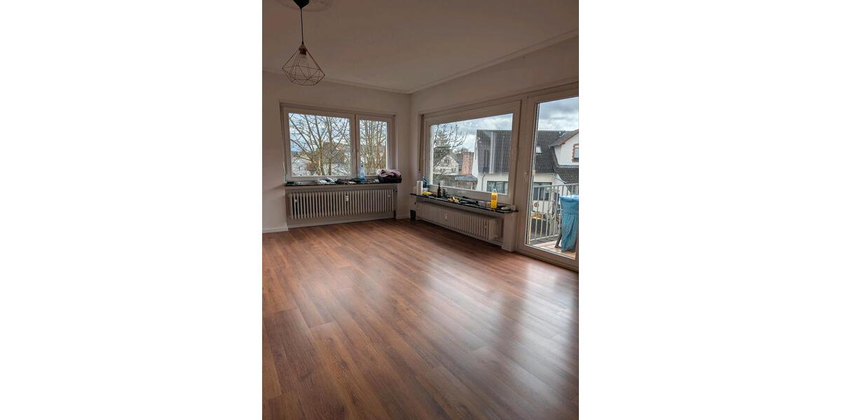 Etagenwohnung Hüttenberg - 3 Zimmer, 100 m&sup2;, 900&euro; | Angebot:26036043