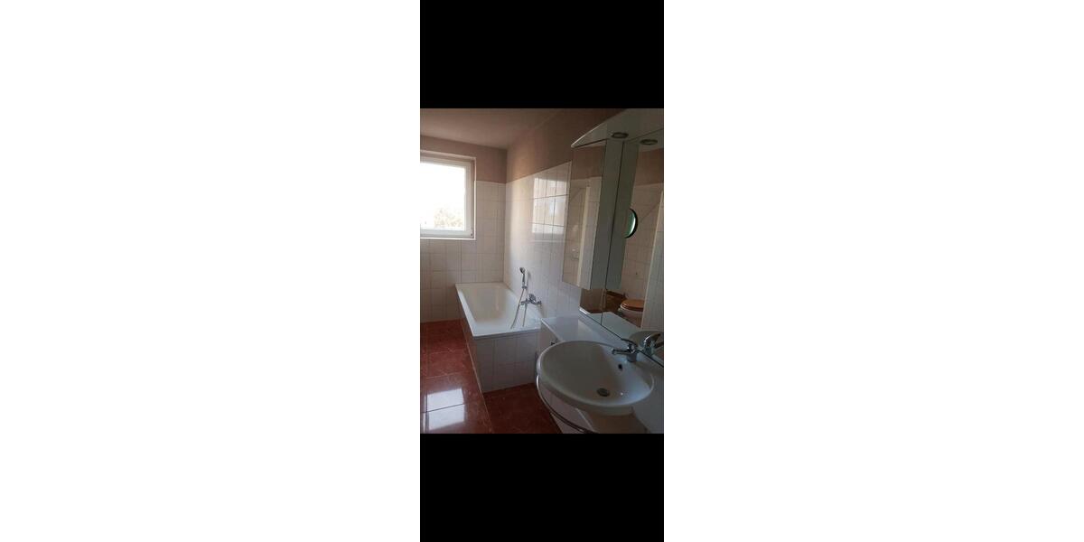 Dachgeschoßwohnung Wriezen - 3 Zimmer, 62 m&sup2;, 645&euro; | Angebot:25177994