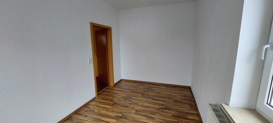 Etagenwohnung Oberschöna - 2 Zimmer, 45 m&sup2;, 291&euro; | Angebot:25428655