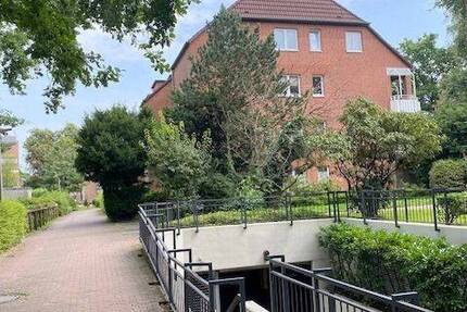 Modernisierte Wohnung, Vollbad, Balkon
