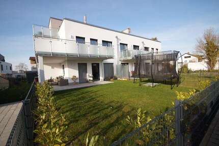 Wohnung Ingolstadt Friedrichshofen - 2 Zimmer, 60 m&sup2;, 810&euro; | Angebot:26900792