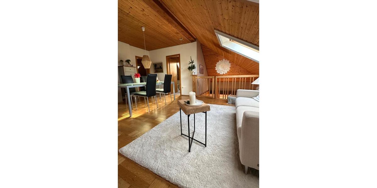 Dachgeschoßwohnung Immenhausen - 3.5 Zimmer, 60 m&sup2;, 500&euro; | Angebot:26632461