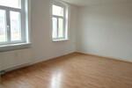 Etagenwohnung Crimmitschau - 4 Zimmer, 87 m&sup2;, 363&euro; | Angebot:24786900