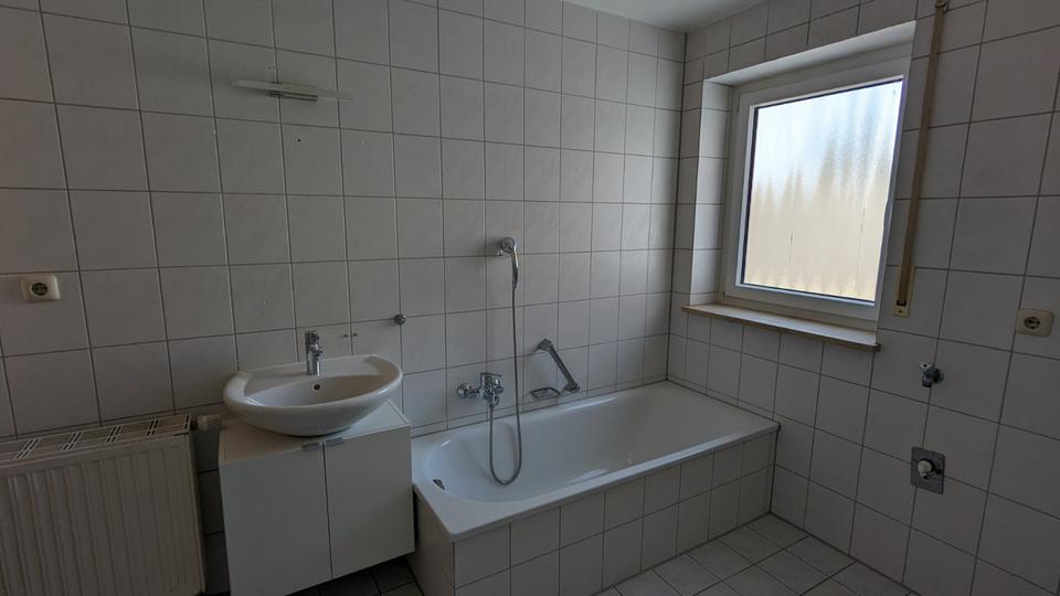 Zentrale 4-Zimmer-Wohnung mit Balkon in Leipheim zimmer