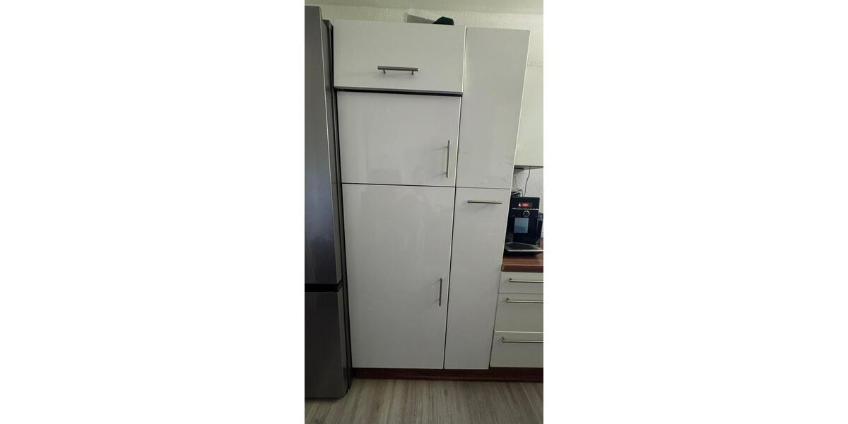 Wohnen auf Zeit Bochum Wiemelhausen - 3 Zimmer, 63 m&sup2;, 1.200&euro; | Angebot:26704088
