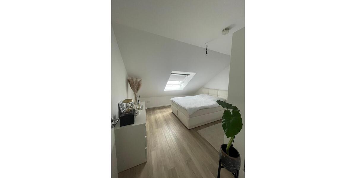 Dachgeschoßwohnung Beckingen - 2 Zimmer, 45 m&sup2;, 562&euro; | Angebot:26134189