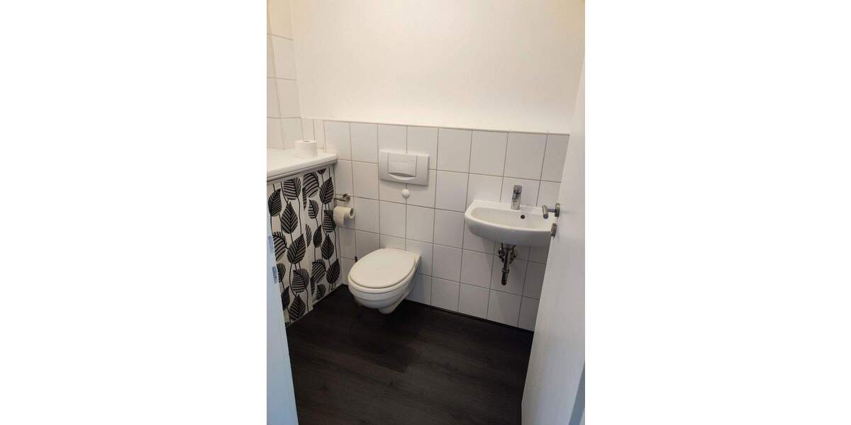 Reihenmittelhaus Albersdorf - 3 Zimmer, 130 m&sup2;, 1.100&euro; | Angebot:25716267