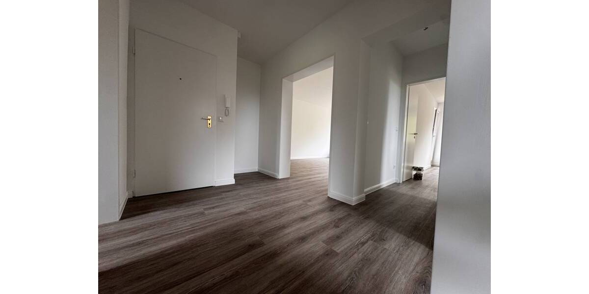 Etagenwohnung Rellingen - 3 Zimmer, 71 m&sup2;, 1.074&euro; | Angebot:26501661