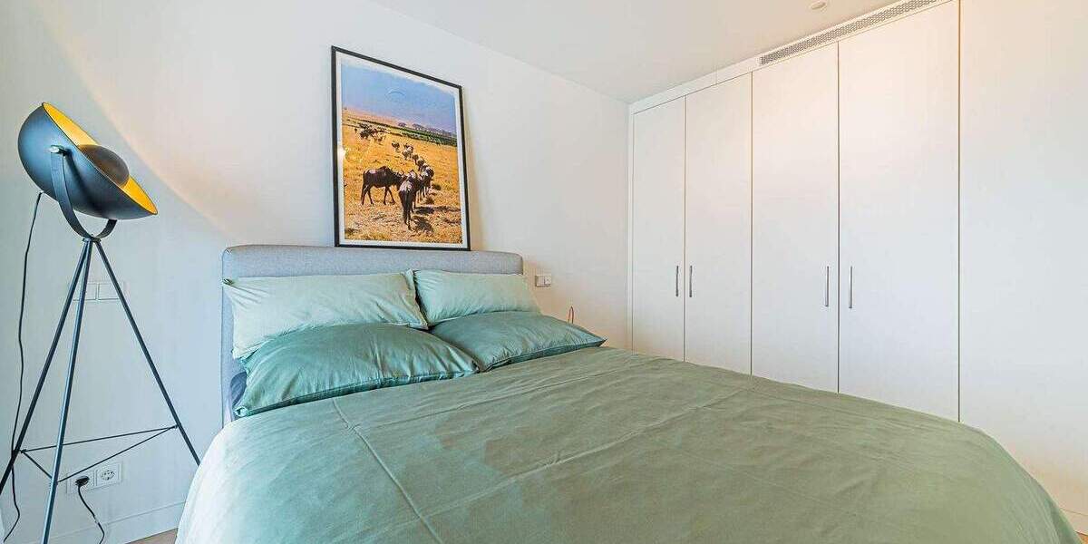 Etagenwohnung Frankfurt am Main Sachsenhausen - 2 Zimmer, 67 m&sup2;, 2.650&euro; | Angebot:24903140