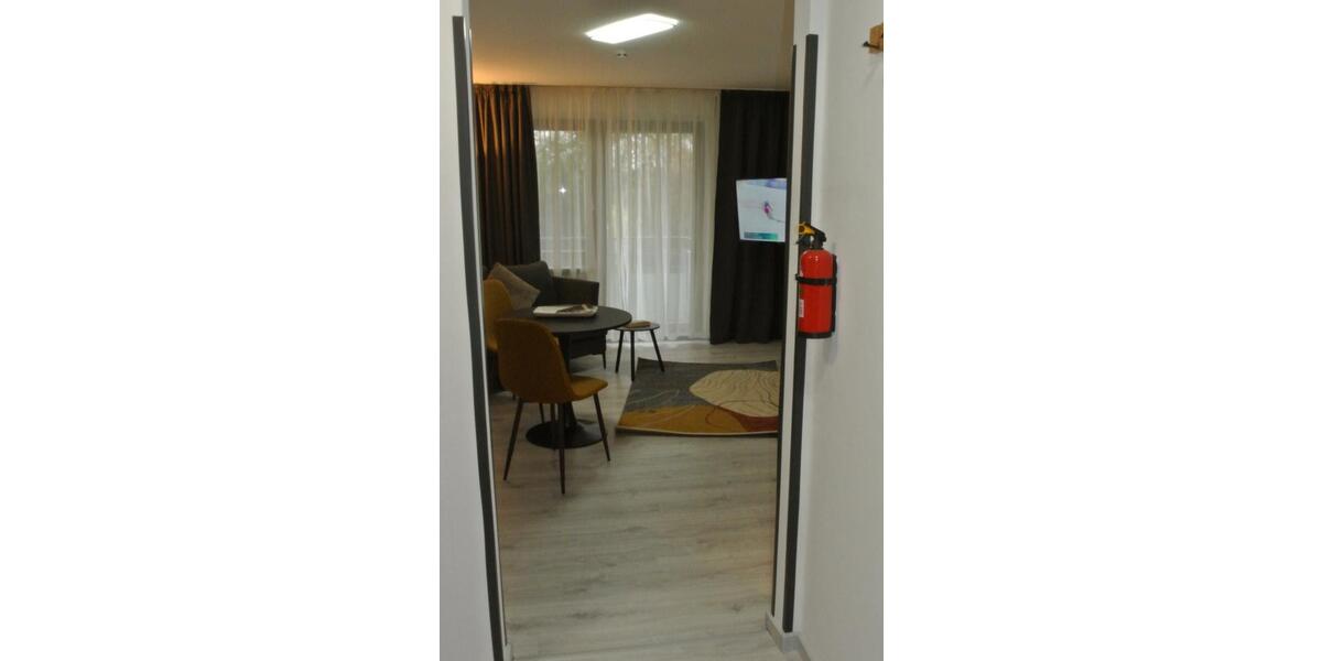 Wohnen auf Zeit Esslingen am Neckar Oberesslingen - 40 Zimmer, 29 m&sup2;, 19&euro; | Angebot:26038903