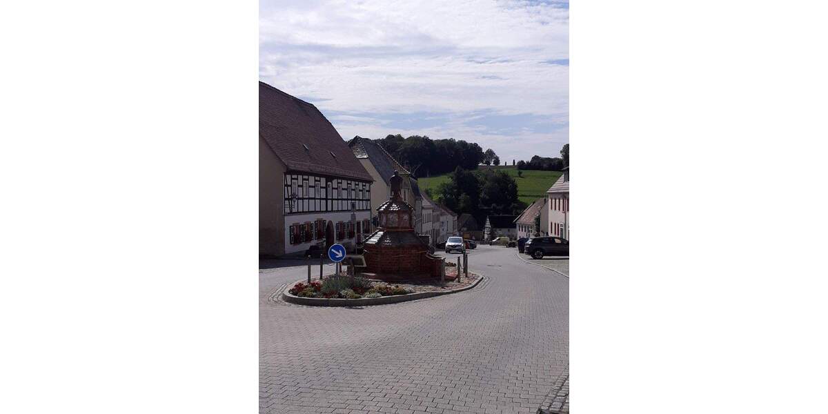 Etagenwohnung Frohburg OT Kohren-Salis Streitwald - 2 Zimmer, 82 m&sup2;, 410&euro; | Angebot:24838788