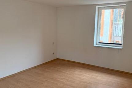 Wohnung Bad Langensalza - 2 Zimmer, 60 m&sup2;, 390&euro; | Angebot:26618774