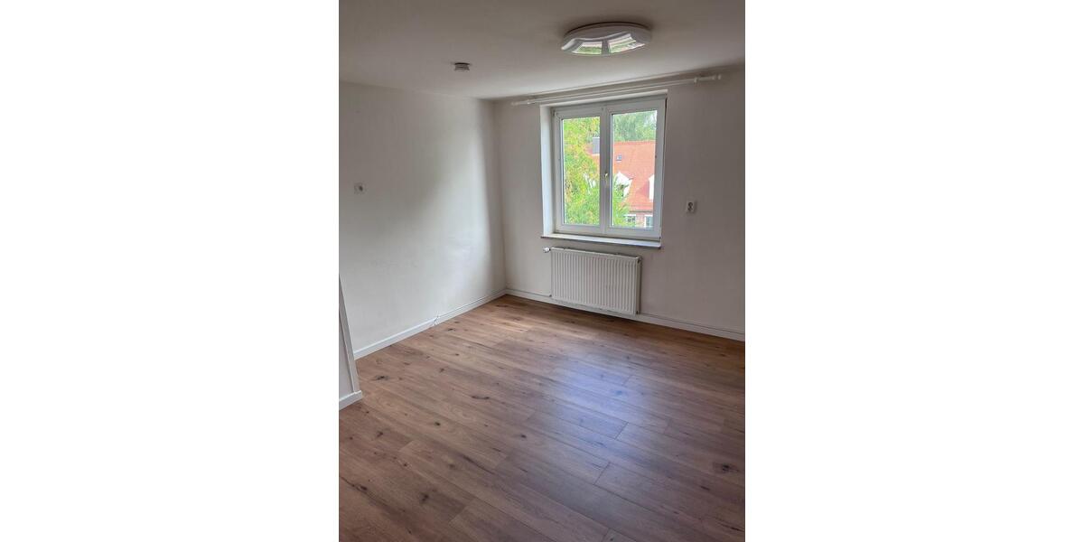 Etagenwohnung Augsburg Pfersee - 2 Zimmer, 47 m&sup2;, 900&euro; | Angebot:26180753