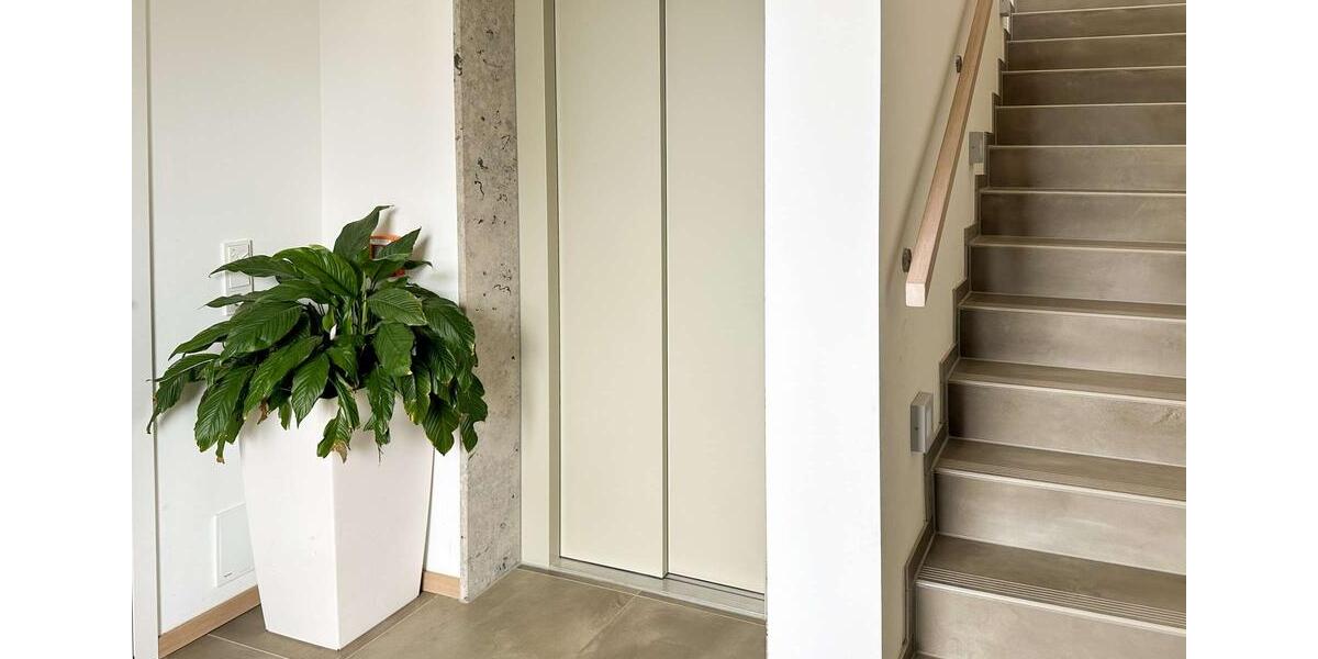 Einfamilienhaus Zwenkau - 6 Zimmer, 257 m&sup2;, 3.000&euro; | Angebot:24474777