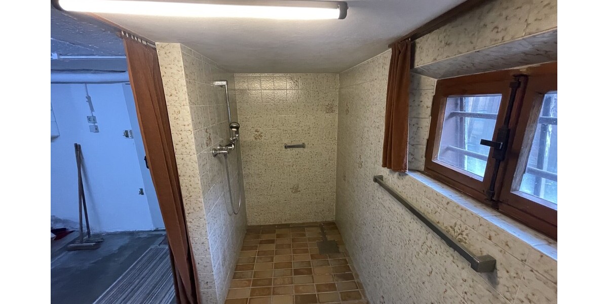 Einfamilienhaus mit großem Garten - Einfamilienhaus Königswinter / Thomasberg Thomasberg | Angebot:27070556
