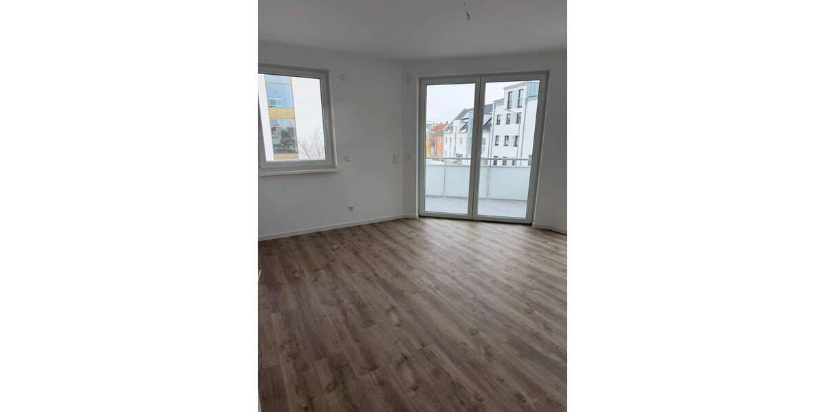 Etagenwohnung Greifswald Fettenvorstadt - 4 Zimmer, 101 m&sup2;, 1.100&euro; | Angebot:25107498