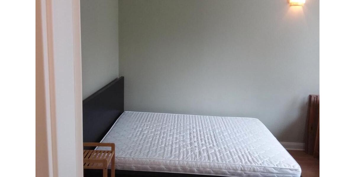 Wohnen auf Zeit Bonn Friesdorf - 4 Zimmer, 135 m&sup2;, 1.900&euro; | Angebot:26679585